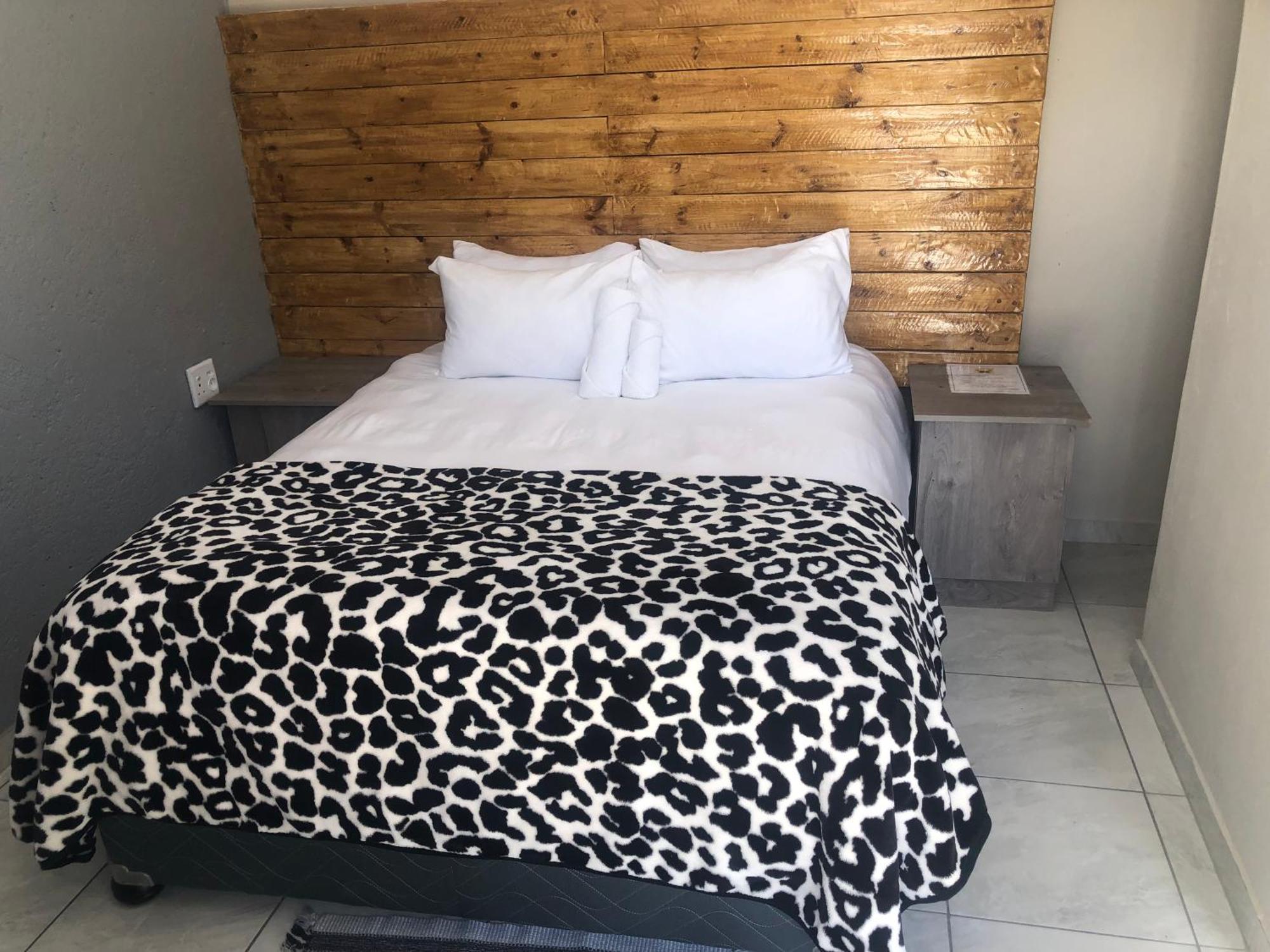 The Nest Overnight And Accommodation Usakos Exteriér fotografie